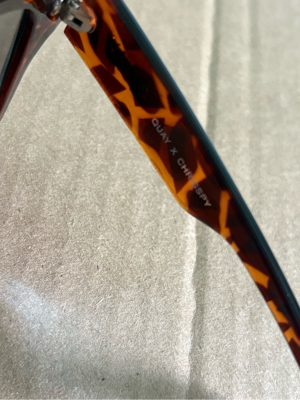 Chrisspy x Quay Mila Tortoise Frame Blue Mirror Lens Sunglasses - Picture 6 of 8